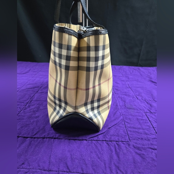 EUC NOVA CHECK BURBERRY PVC VINTAGE TOTE - Picture 3 of 12